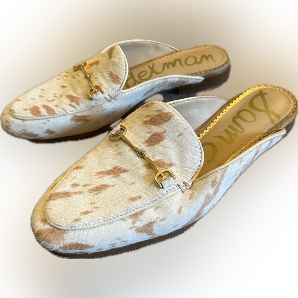 Sam Edelman Loafer with cute texture and detail.  Great condition